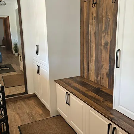 Várlak Apartman