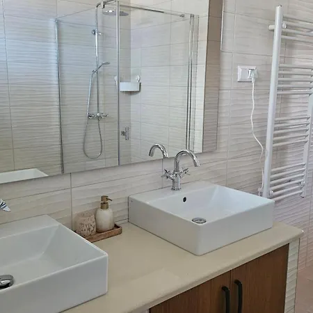Apartman Várlak