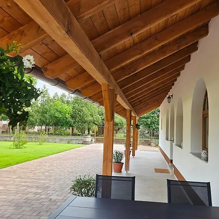 Apartman Várlak Várbalog