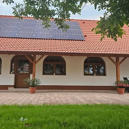 Várlak Várbalog